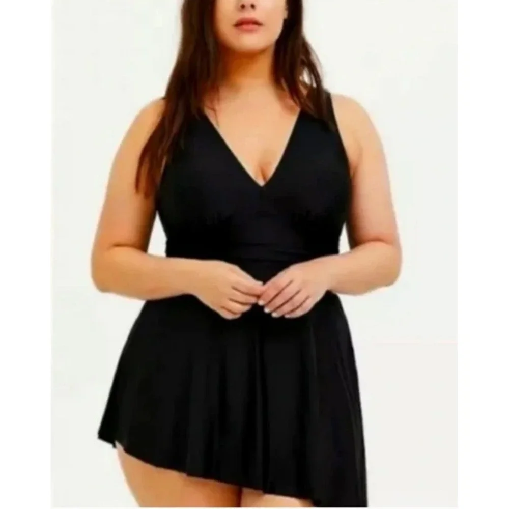 Torrid Asymmetrical Swim Dress Womens Size 3 Black V Neck Slimming‎ Slit Beach